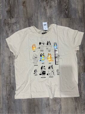 Beige Bluey Family Graphic Tee - Women's Short Sleeve